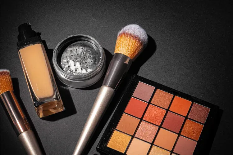 Accessoires maquillage thanatopraxie
